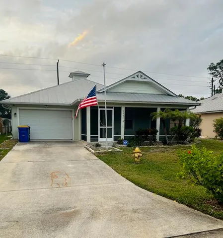 $370,000 | 5946 Southeast Inez Avenue, Stuart, FL 34997