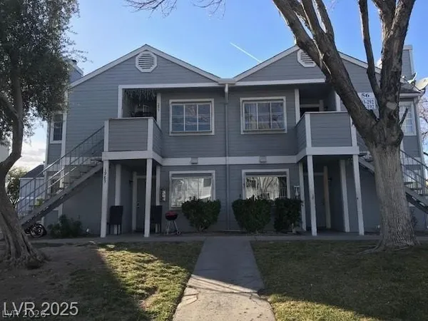 $1,100 | 1983 Cosmic Drive, Unit 193, Las Vegas, NV 89115