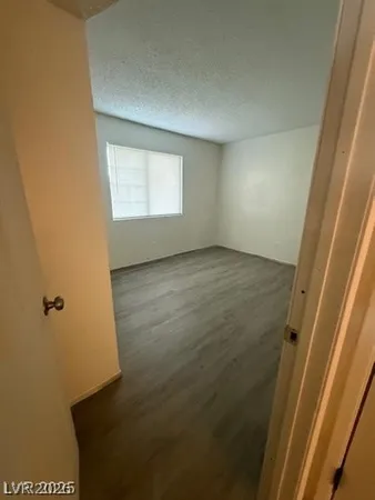 $1,100 | 1983 Cosmic Drive, Unit 193, Las Vegas, NV 89115