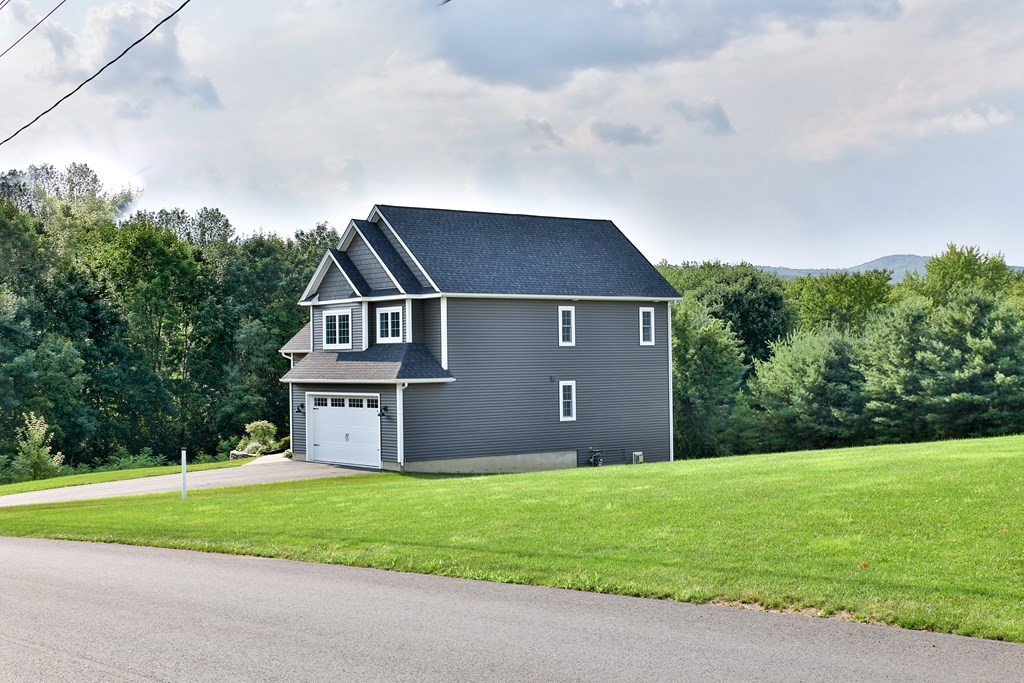 22 River Lodge Road South Hadley, MA 01075 - Photo 2 of 13 Gallery Image 2