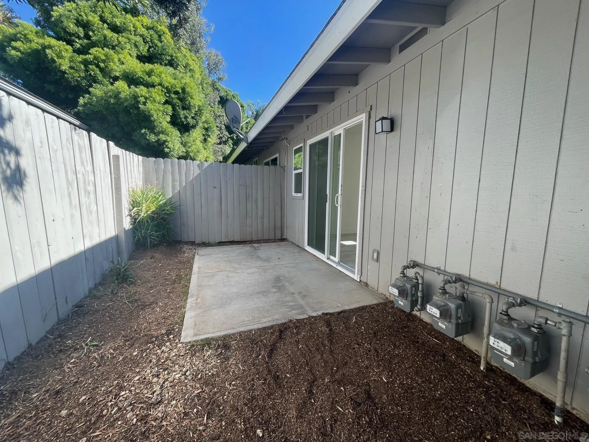 921-927 Regal Road Encinitas, CA 92024 - Photo 25 of 27