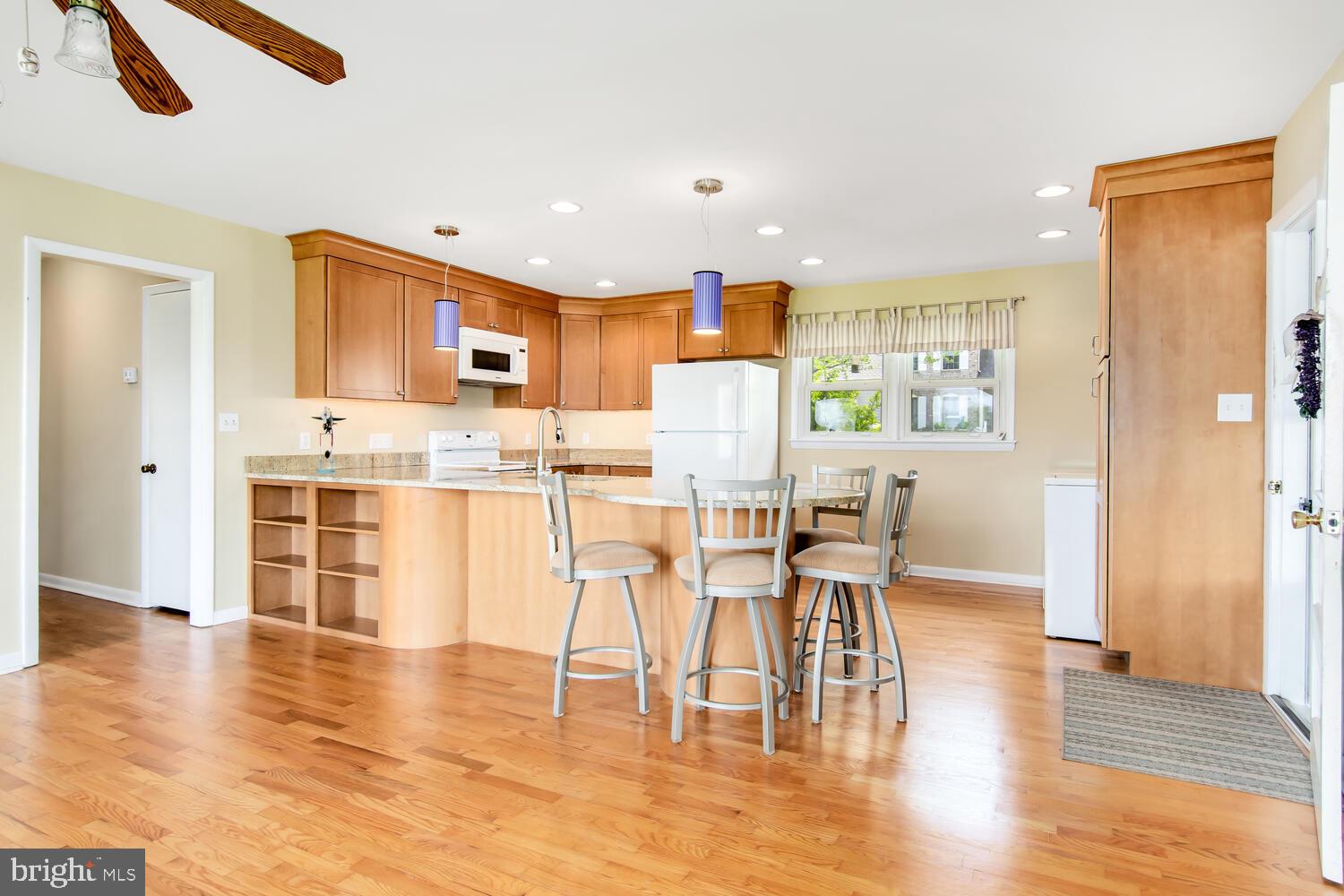 512 Kentmorr Road Stevensville, MD 21666 - Photo 13 of 34 Kitchen