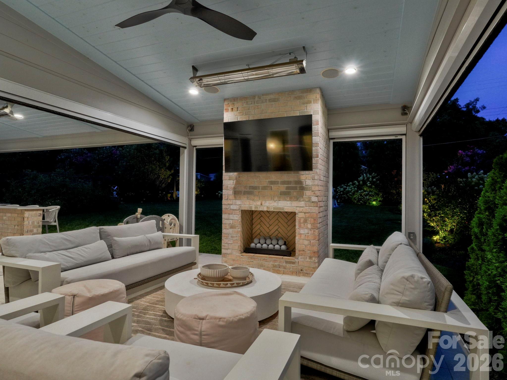 2028 Eaton Road Charlotte, NC 28205 - Photo 43 of 48 Gallery Image 43