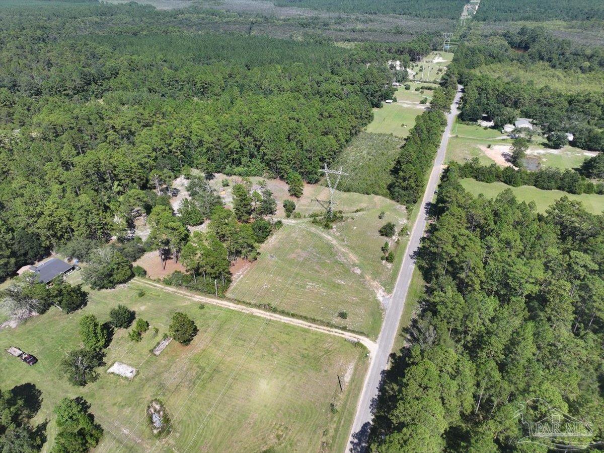 8330 Edith Avenue Milton, FL 32570 - Photo 12 of 19