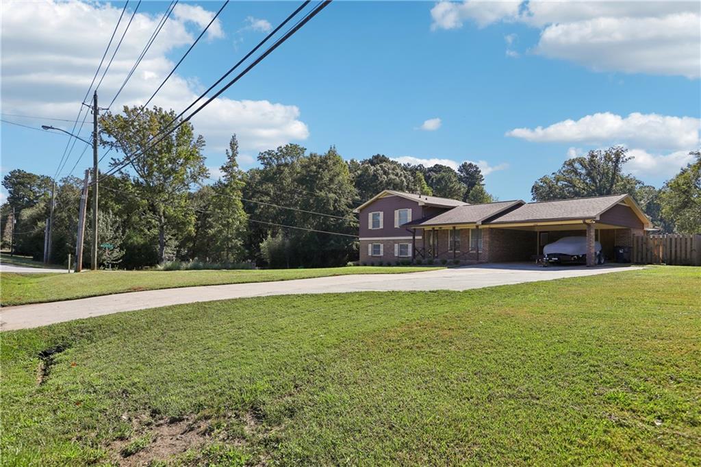 4542 Burns Road Northwest Lilburn, GA 30047 - Photo 6 of 43 Gallery Image 6