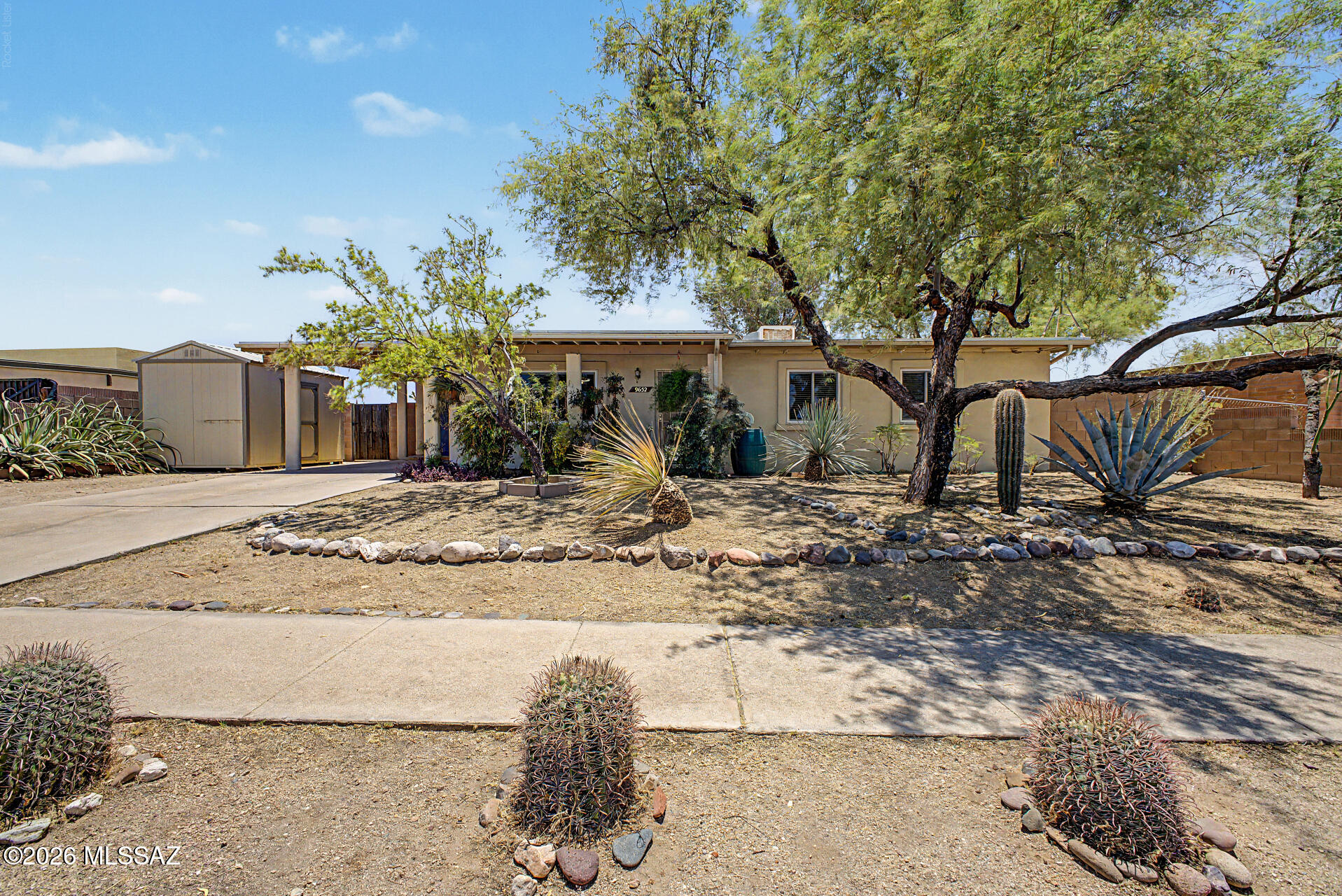 9652 East Stella Road Tucson, AZ 85730 - Photo 1 of 29