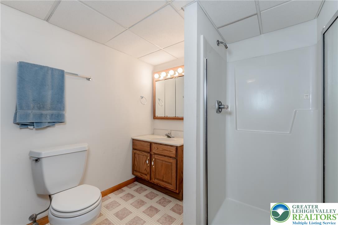 590 Airport Road Ashland, PA 17921 - Photo 37 of 51 Full Bathroom #2 Lower Level