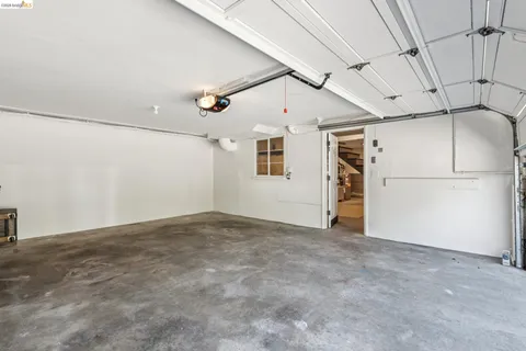 $1,295,000 | 2363 Leimert Boulevard, Oakland, CA 94602