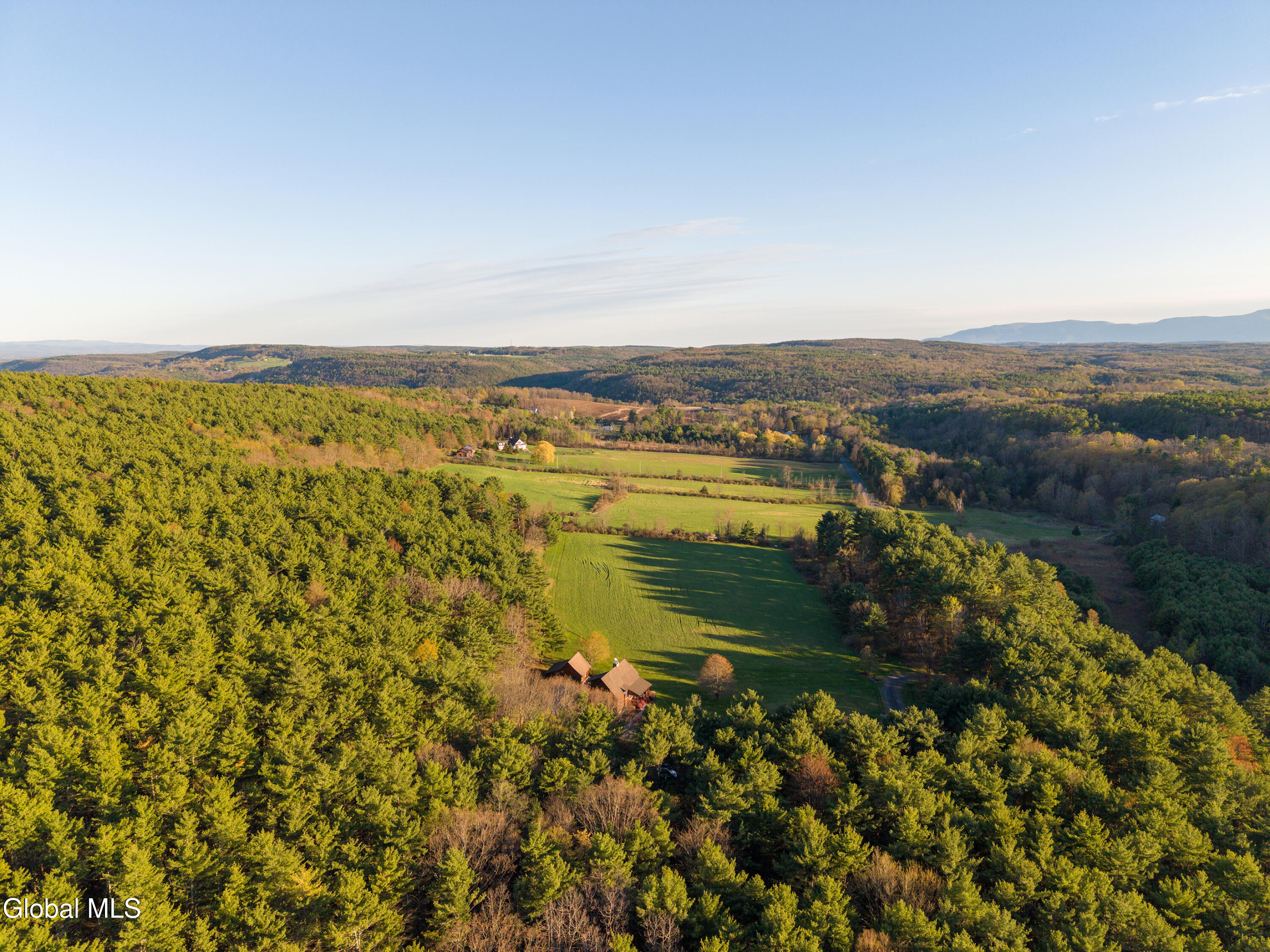 220 Stanton Road Coeymans, NY 12046 - Photo 4 of 85 056-220-Stanton-Road-Coeymans-Hollow-NY-