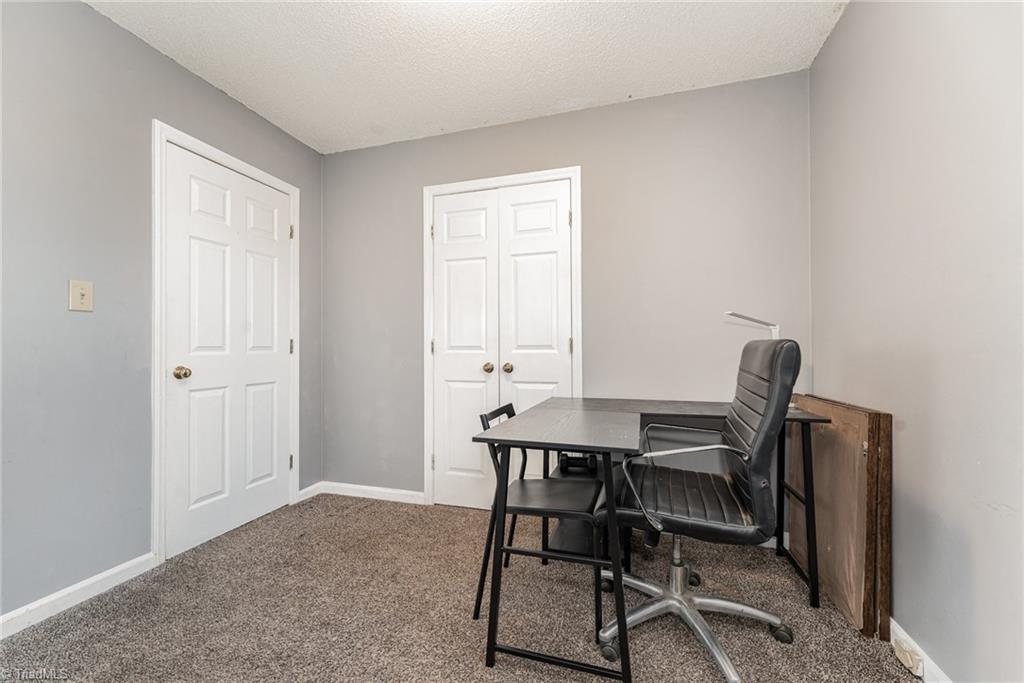 7113 North River Road Oak Ridge, NC 27310 - Photo 18 of 28