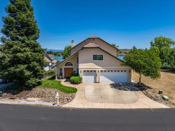 $619,000 | 19028 Shoreline Drive, Cottonwood, CA 96022