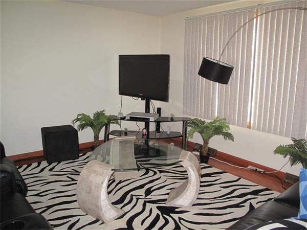 2 Christopher Road, Unit 2 Randolph, MA 02368 - Photo 6 of 12 Gallery Image 6