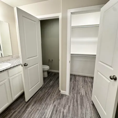 $1,300 | 2106 North Avenue J, Unit 1, Lubbock, TX 79403