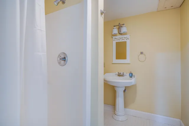 $4,500 | 13 Bear Hill Road, Windham, NH 03087