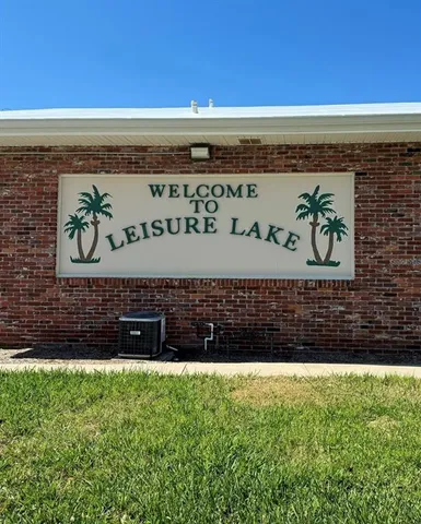 a view of outdoor space with a garden
