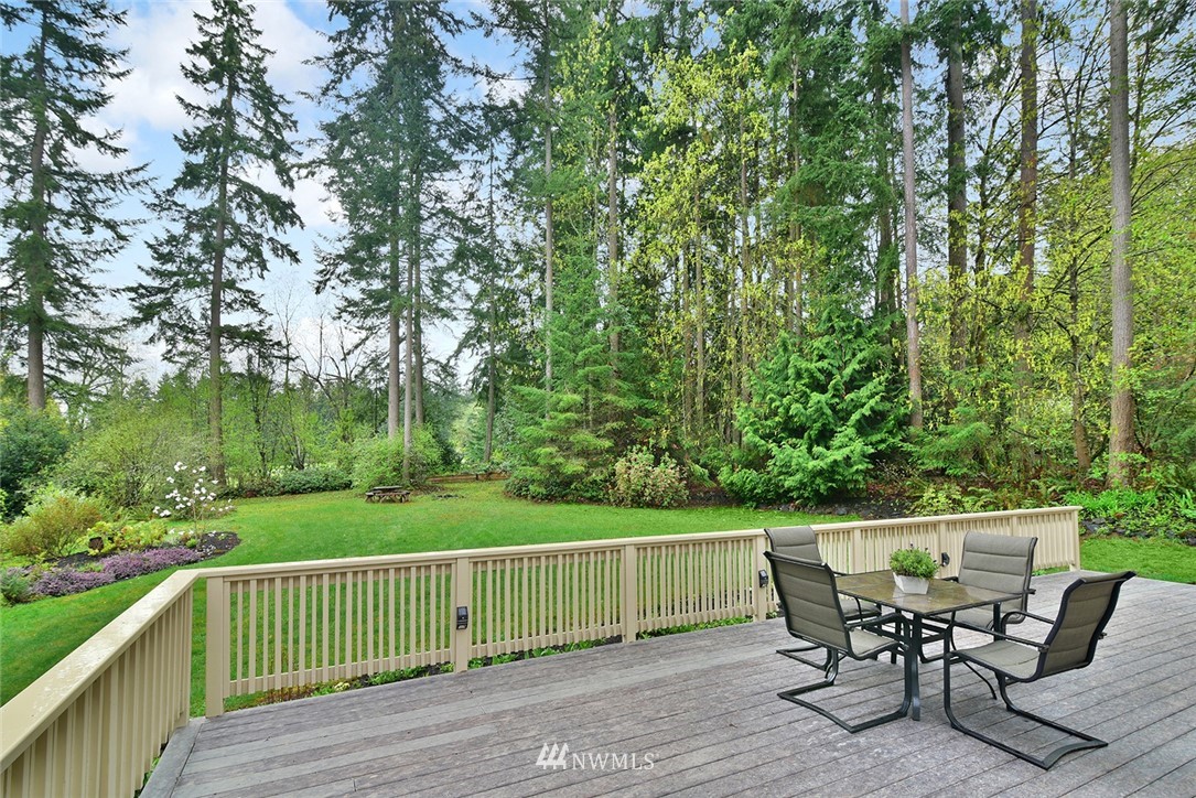 16265 Agate Point Road Northeast Bainbridge Island, WA 98110 - Photo 22 of 25 Gallery Image 22