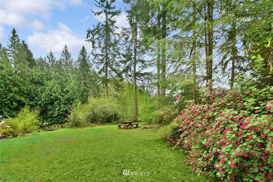 16265 Agate Point Road Northeast Bainbridge Island, WA 98110 - Photo 23 of 25 Gallery Image 23