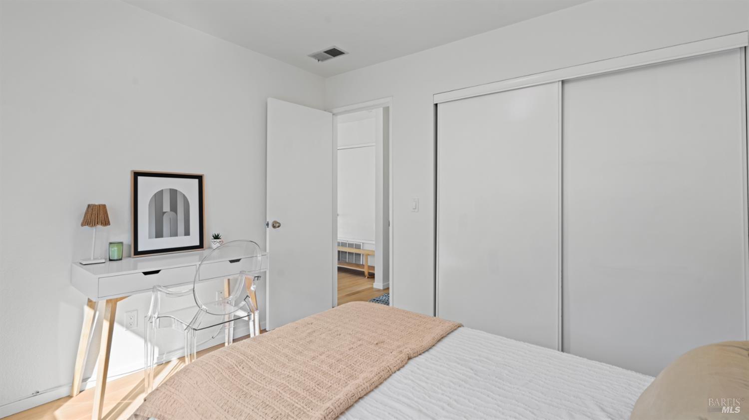 76 Dockside Circle San Rafael, CA 94903 - Photo 14 of 30