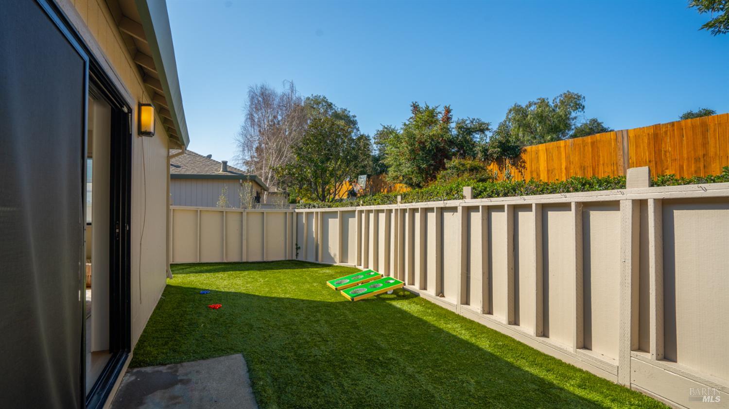 76 Dockside Circle San Rafael, CA 94903 - Photo 17 of 30