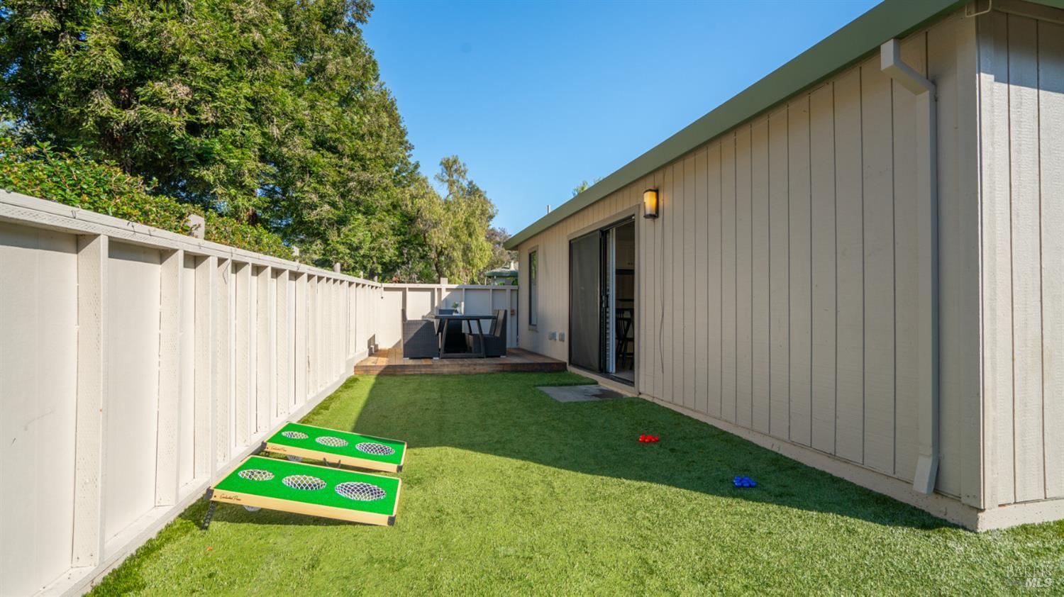 76 Dockside Circle San Rafael, CA 94903 - Photo 18 of 30