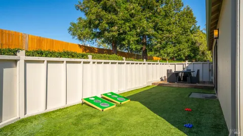 $559,000 | 76 Dockside Circle, San Rafael, CA 94903