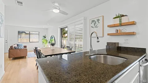 $559,000 | 76 Dockside Circle, San Rafael, CA 94903