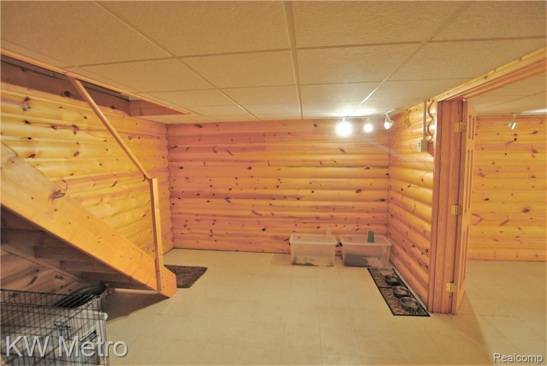 36667 Howard Road Farmington, MI 48331 - Photo 25 of 32 Basement