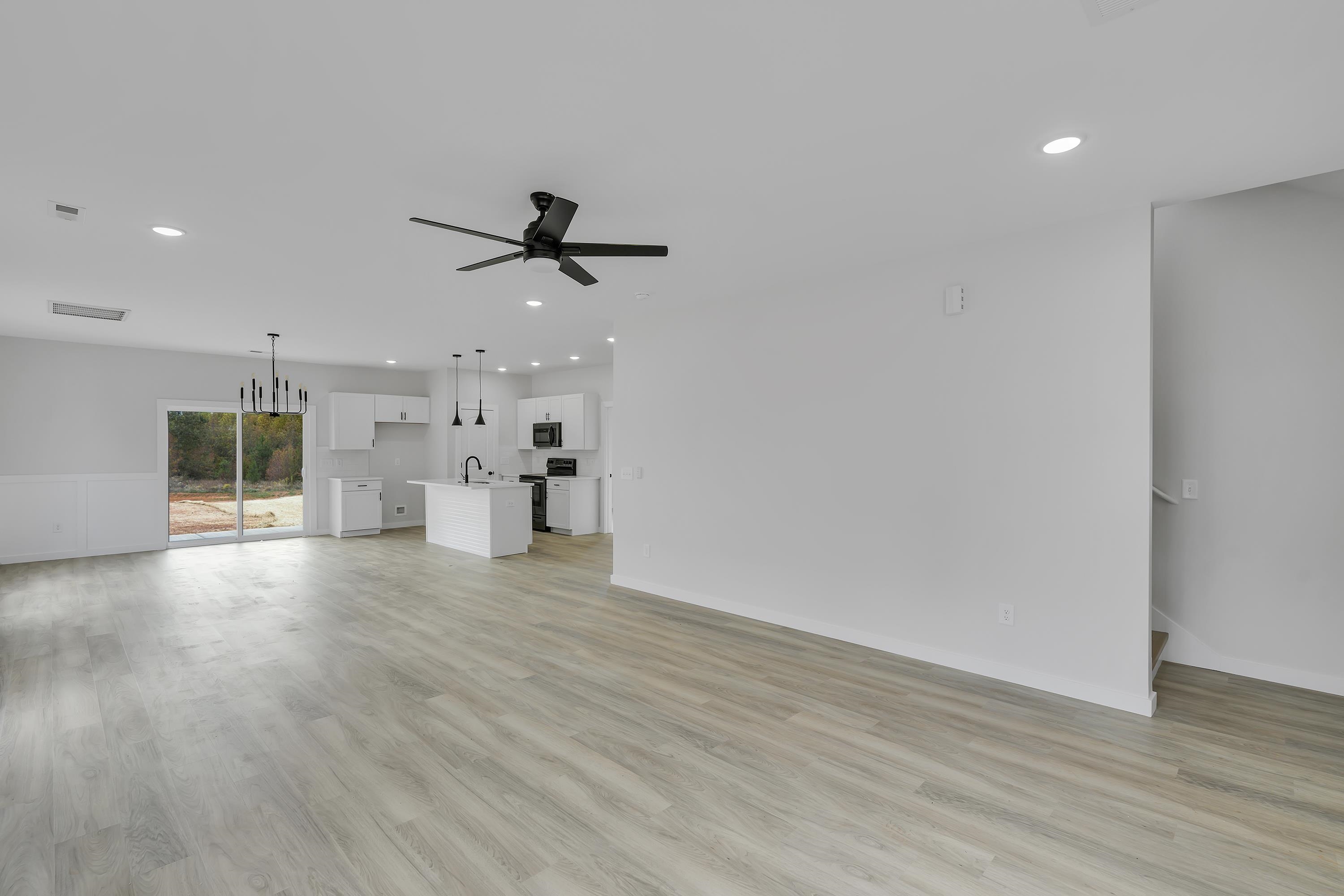 146 Lowe Road Chesnee, SC 29323 - Photo 3 of 19