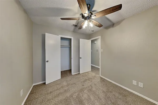 $2,100 | 6369 Hunters Glen Drive, Watauga, TX 76148