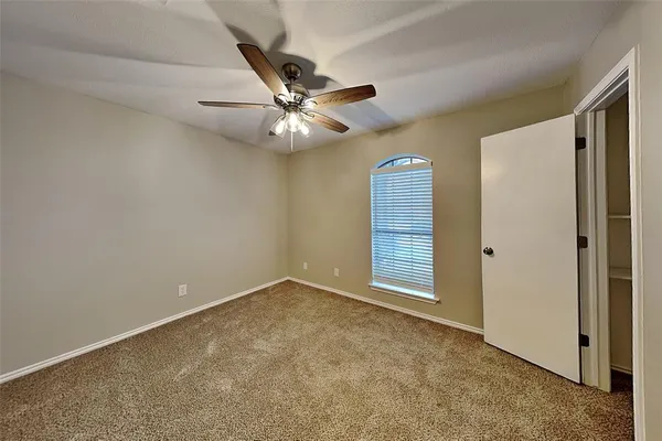 $2,100 | 6369 Hunters Glen Drive, Watauga, TX 76148