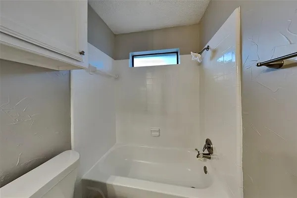 $2,100 | 6369 Hunters Glen Drive, Watauga, TX 76148