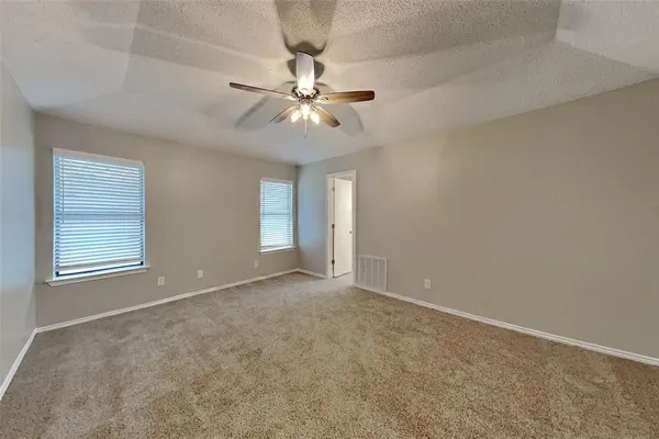 $2,100 | 6369 Hunters Glen Drive, Watauga, TX 76148