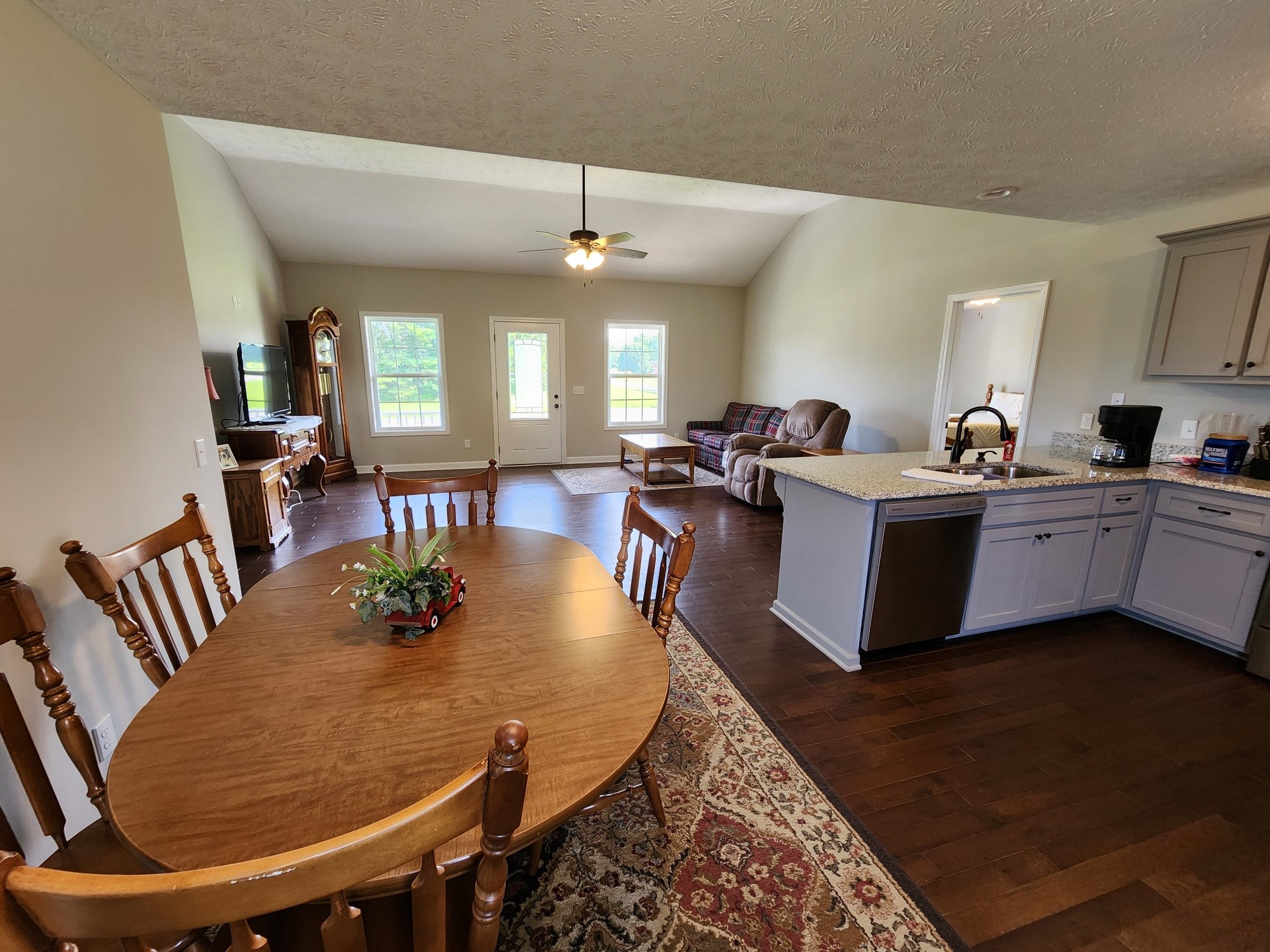 4574 Long Creek Road Lafayette, TN 37083 - Photo 13 of 20