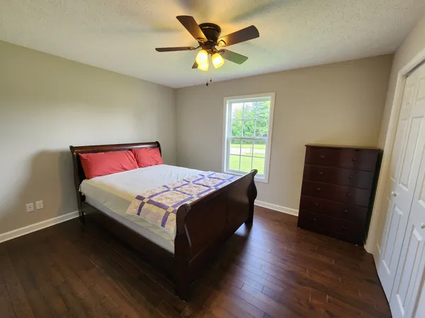 $329,900 | 4574 Long Creek Road, Lafayette, TN 37083