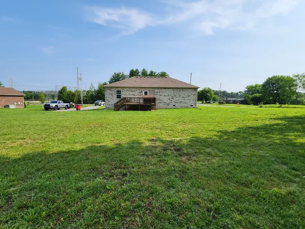 $329,900 | 4574 Long Creek Road, Lafayette, TN 37083