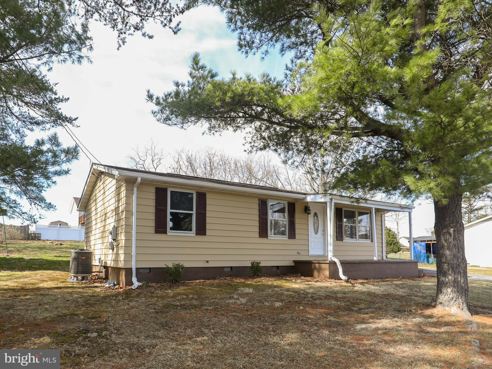 168 Truman Road Inwood, WV 25428 - Photo 3 of 31