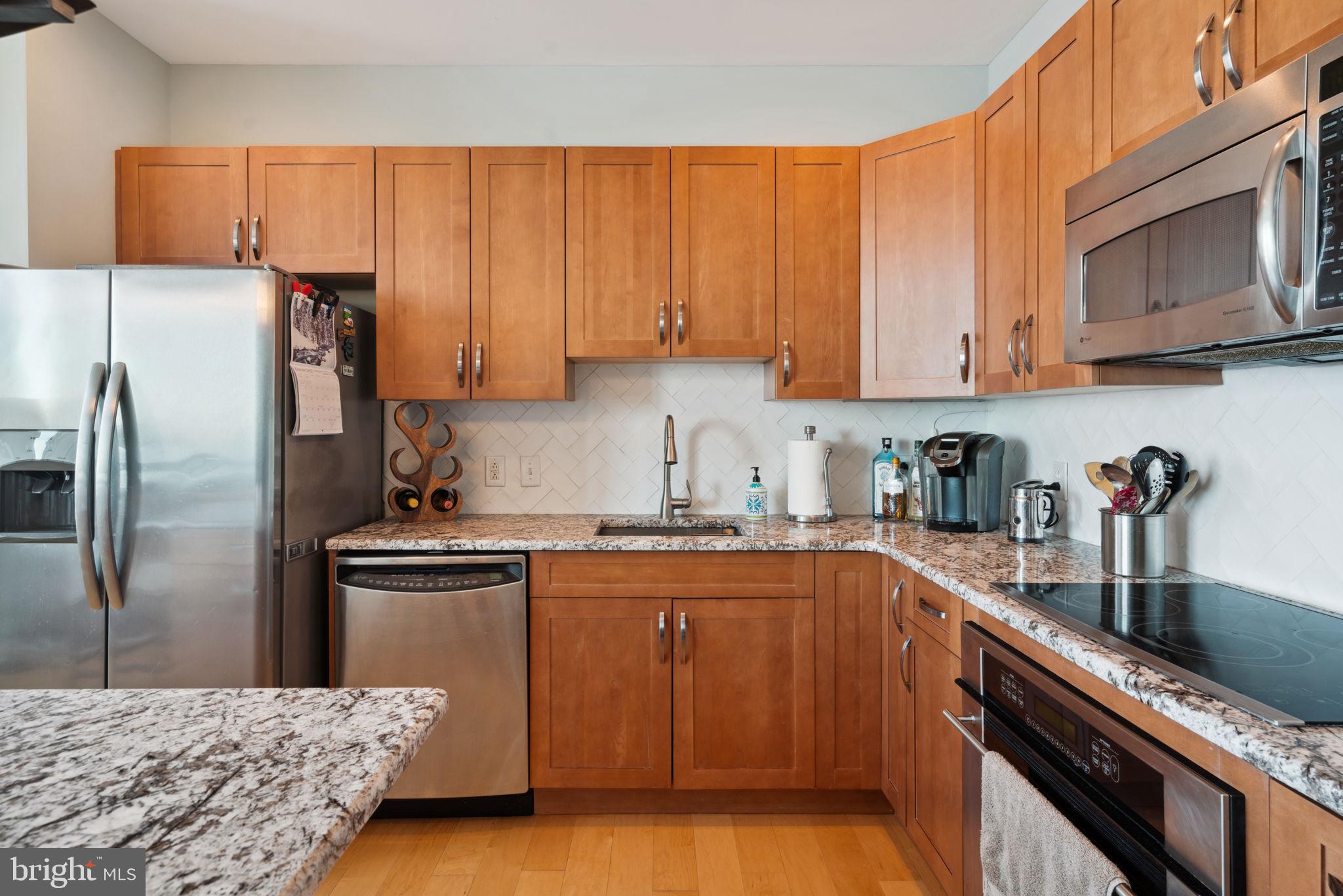 901 North Penn Street, Unit R1903 Philadelphia, PA 19123 - Photo 3 of 9 Gallery Image 3