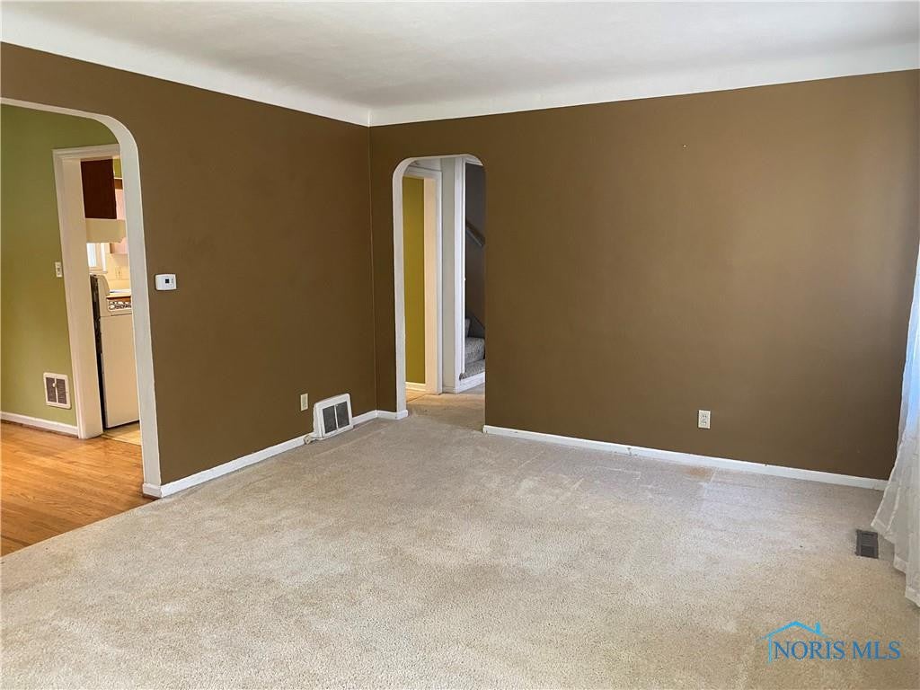 4135 Garrison Road Toledo, OH 43613 - Photo 5 of 26 Gallery Image 5