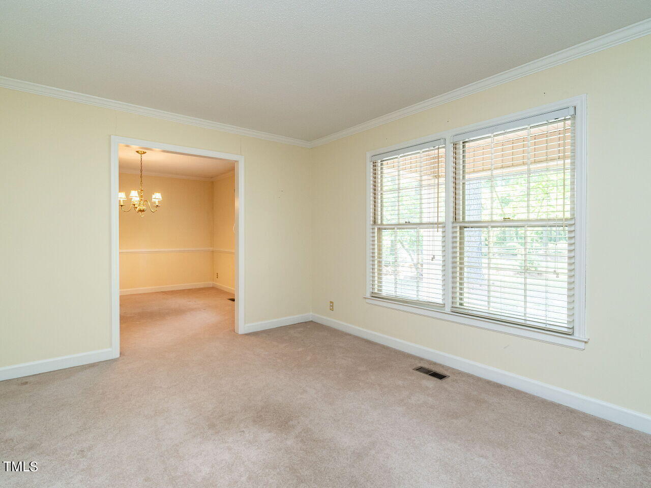 6600 Barbee Road Durham, NC 27713 - Photo 7 of 33 an empty room with a empty space and windows