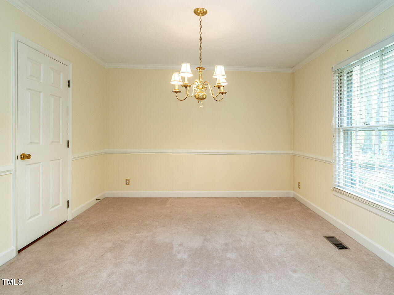 6600 Barbee Road Durham, NC 27713 - Photo 9 of 33 a view of an empty room with a window