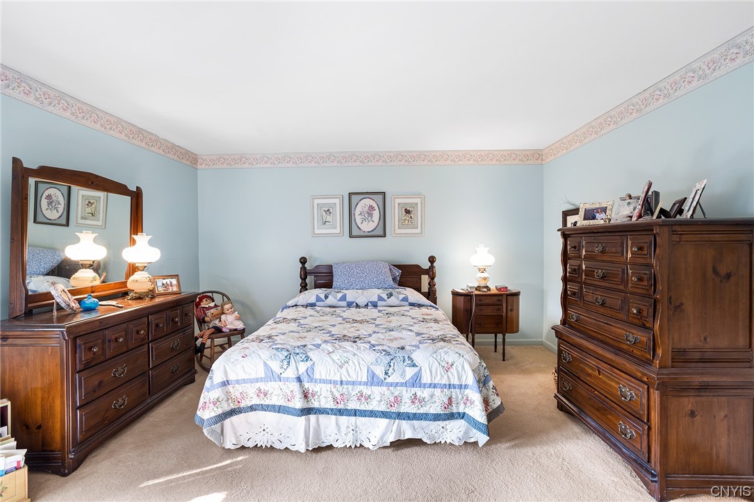 6119 Diffin Road Cicero, NY 13039 - Photo 21 of 27