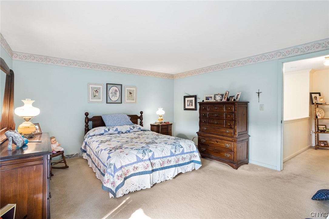 6119 Diffin Road Cicero, NY 13039 - Photo 22 of 27