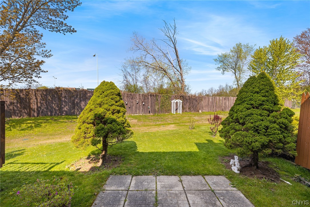 6119 Diffin Road Cicero, NY 13039 - Photo 25 of 27