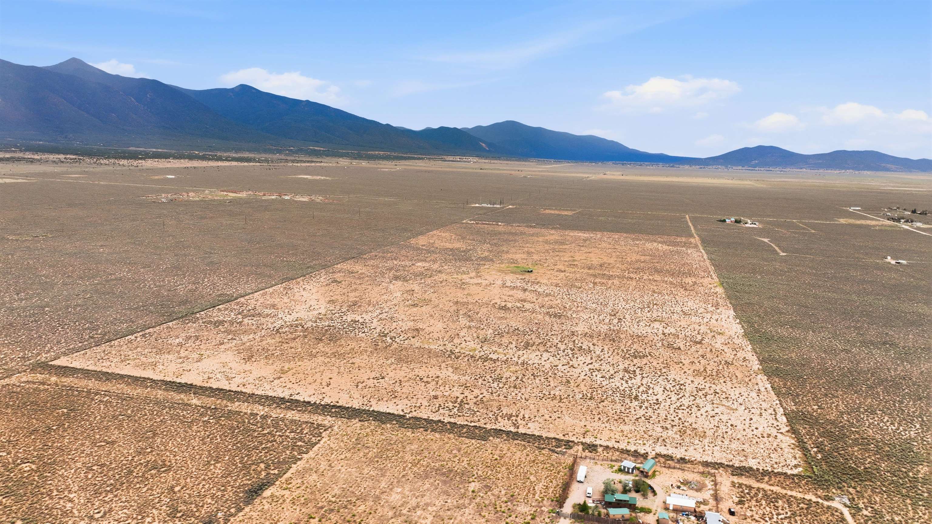 80 Sunshine Valley Road Cerro, NM 87519 - Photo 15 of 18 Gallery Image 15