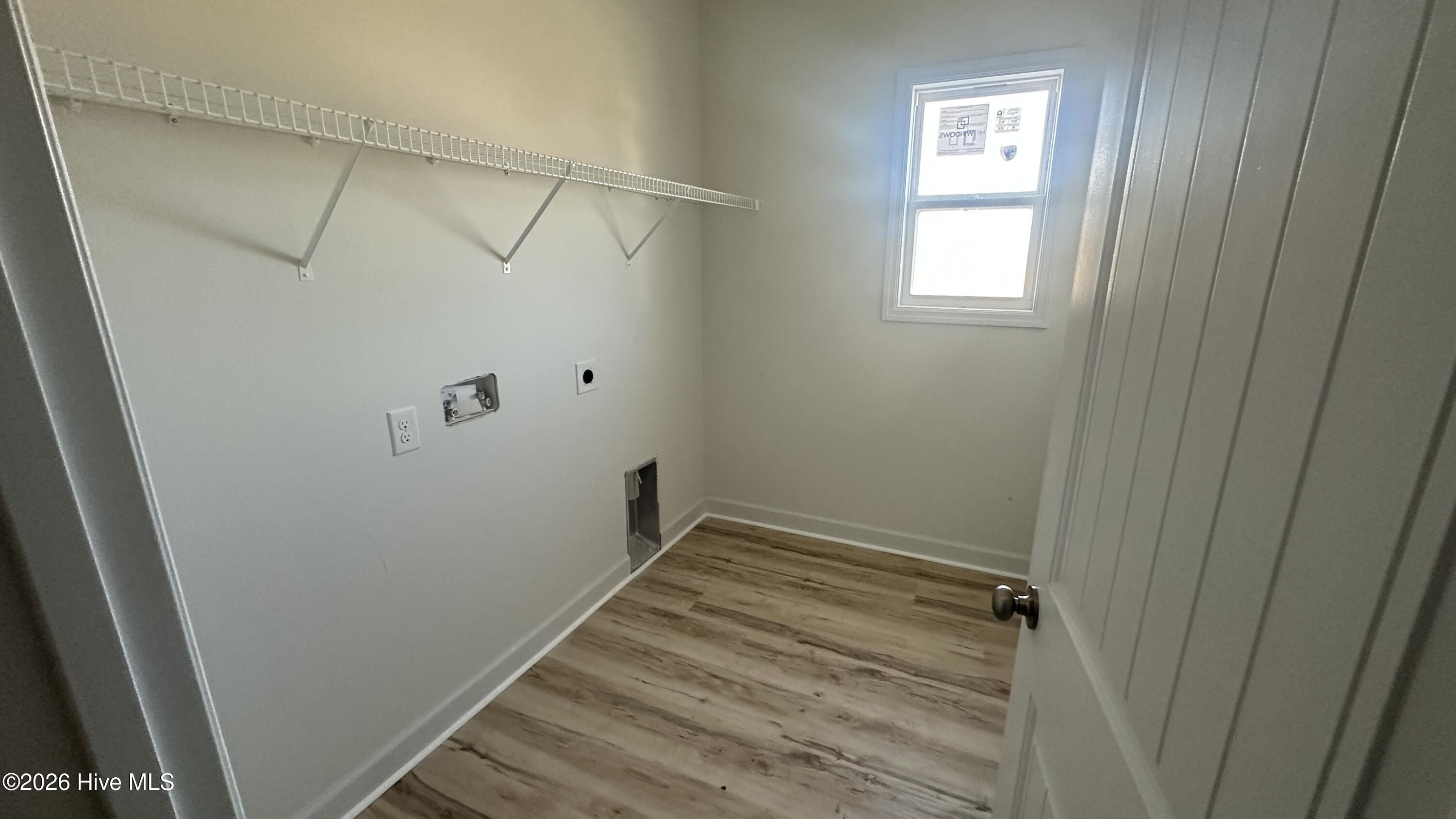 113 Camelot Drive Holly Ridge, NC 28445 - Photo 14 of 31 laundry room