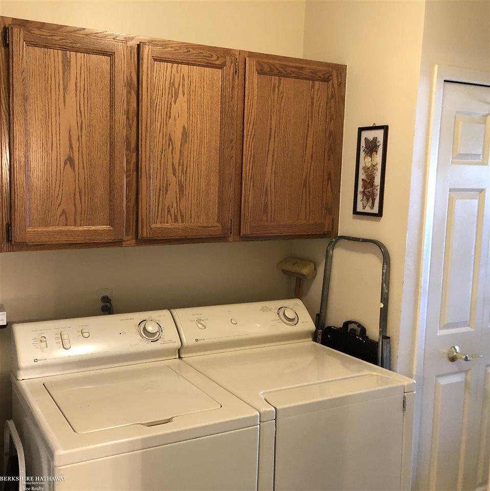 568 Tennyson Rochester Hills, MI 48307 - Photo 16 of 17