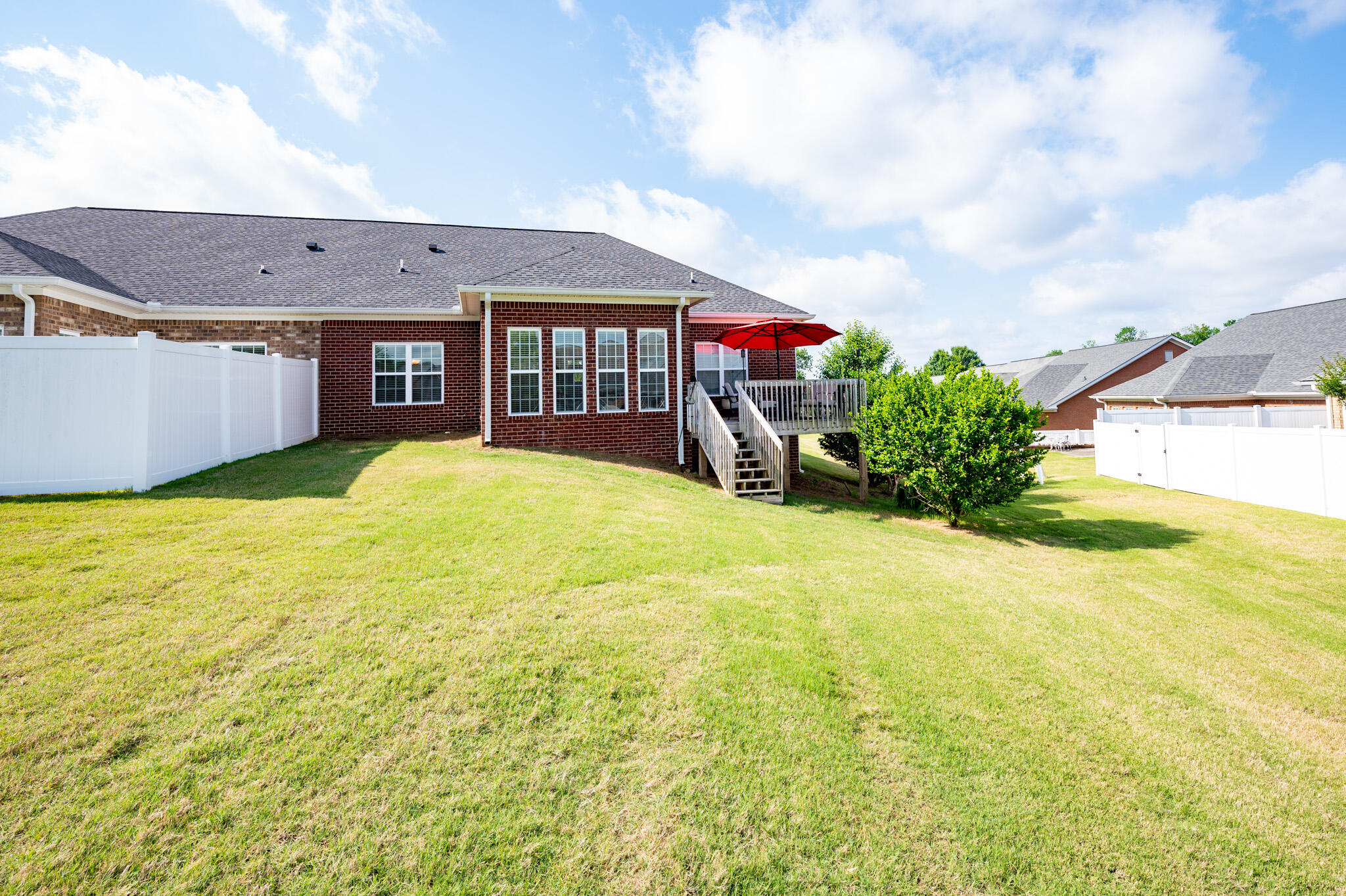 246 Southwest Regency Lane, Unit 101 Calhoun, GA 30701 - Photo 4 of 39 246 Regency Lane