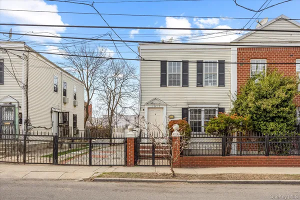 $669,900 | 154-17 108th Avenue | Jamaica