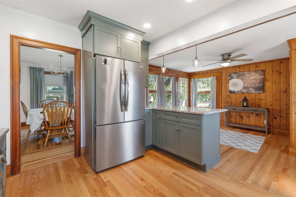 5 Bates Street Mendon, MA 01756 - Photo 10 of 37