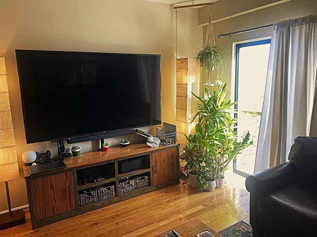 $325,000 | 315 Rantoul Street, Unit 406, Beverly, MA 01915